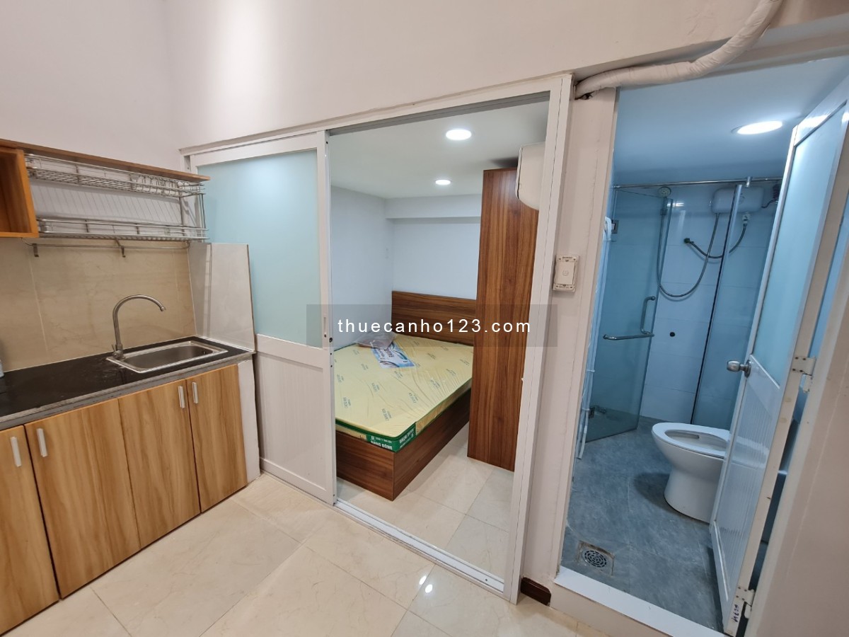 Duplex được thiết kế thành 2 phòng ngủ. Full nội thất như hình