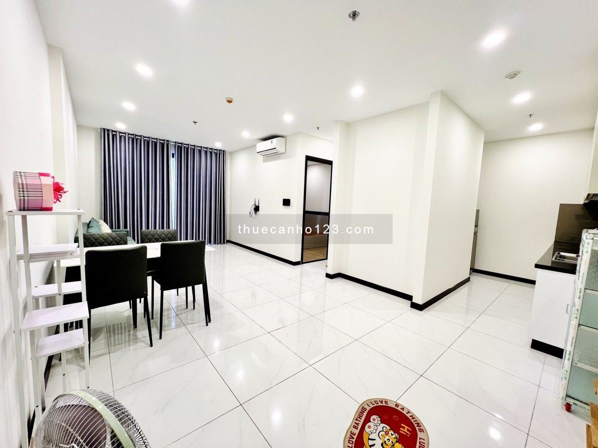 Cho thuê căn hộ C Sky View 57m2 1PN có nội thất giá tốt