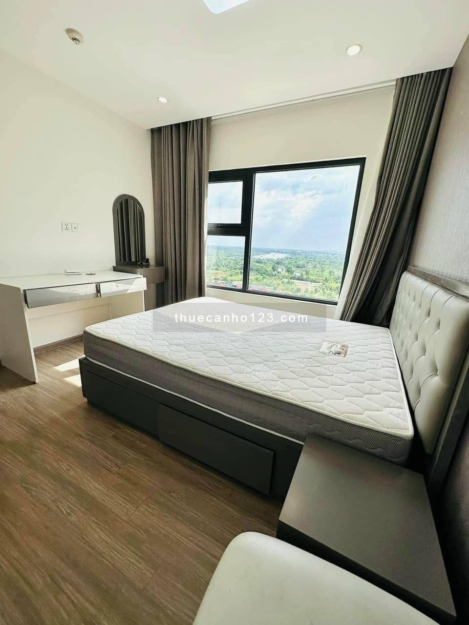 Cho Thuê Căn Hộ Vinhomes Grand Park Quận 9, Giá Rẻ 2PN2WC 7.5 Tr full Nột thất