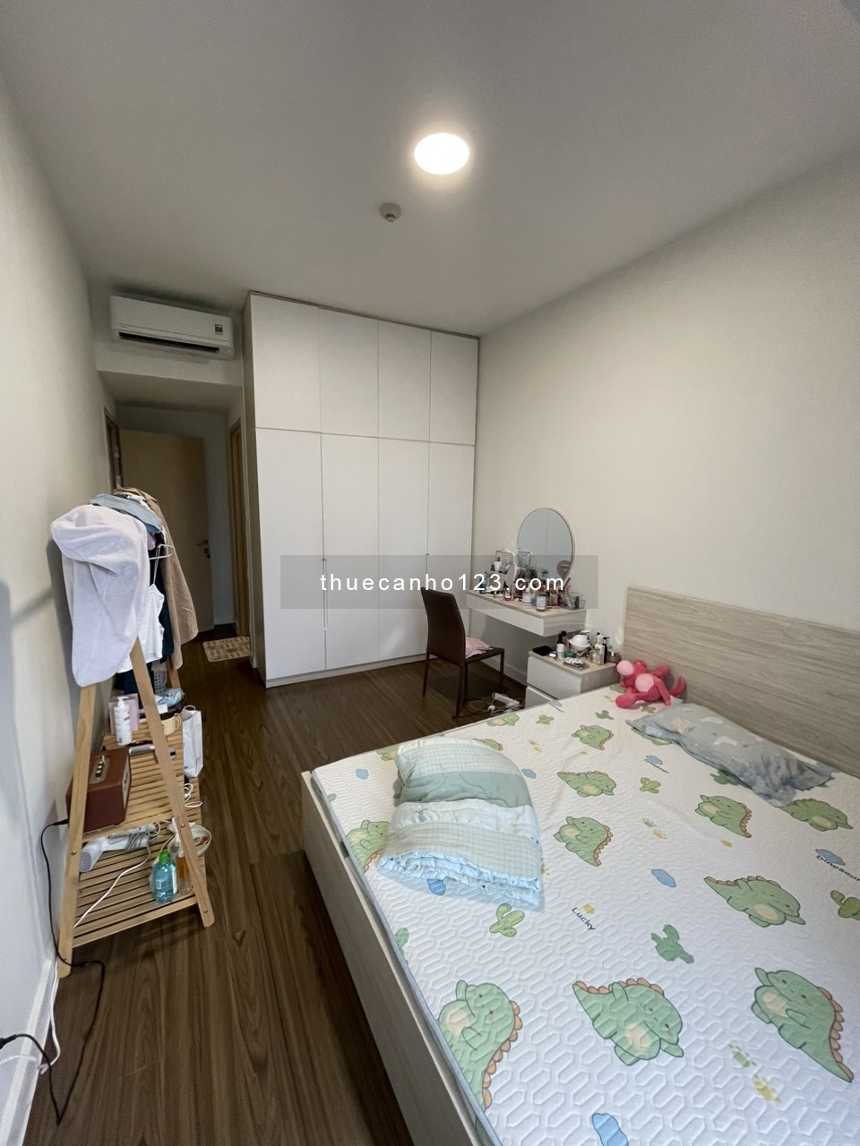 Cho thuê gấp căn hộ Safira Khang Điền, 68m2 2PN - 2WC , Full nội thất, giá chỉ 8tr5/tháng