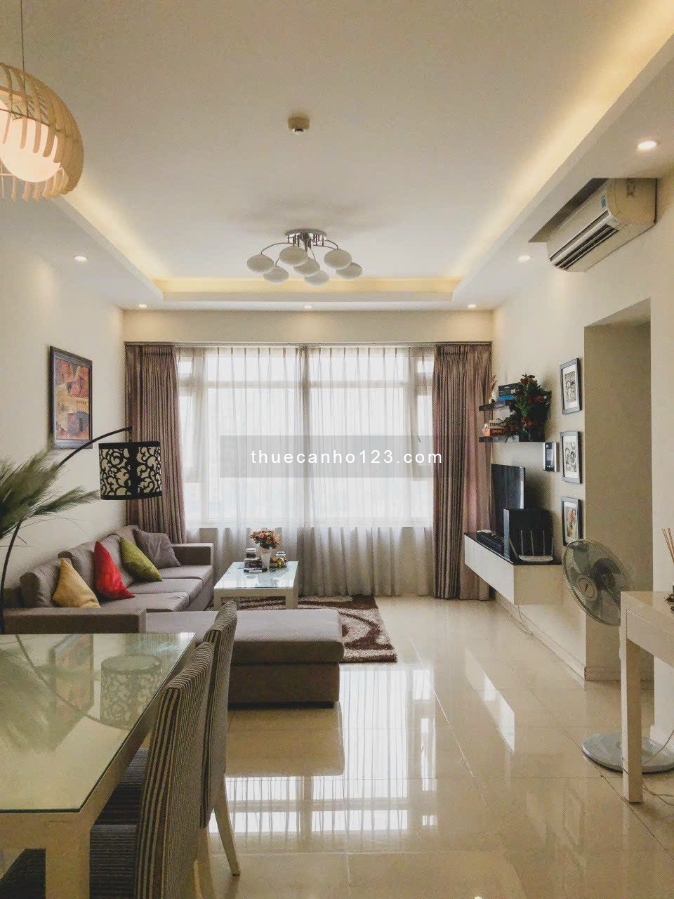 Cho thuê căn hộ chung cư Saigon Pearl, nội thất cao cấp, lầu cao view đẹp giá 19 triệu/tháng