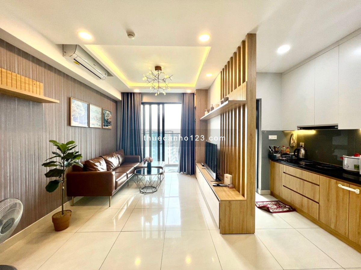 cho thuê căn hộ 2 PN Emerald quận Tân Phú có nội thất giá 11 triệu