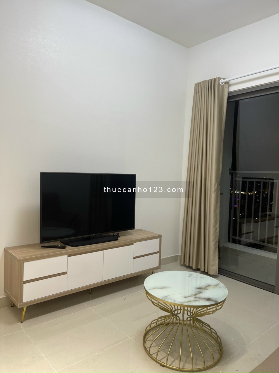 Cho thuê The Sun Avenue 1PN – Full NT – 51m2 15 triệu bao thuế phí