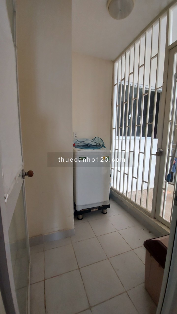 Cho thuê căn 2 phòng ngủ La Casa, Lê Thị Chợ, Phường Phú Thuận, Quận 7 giá 10,5 triệu