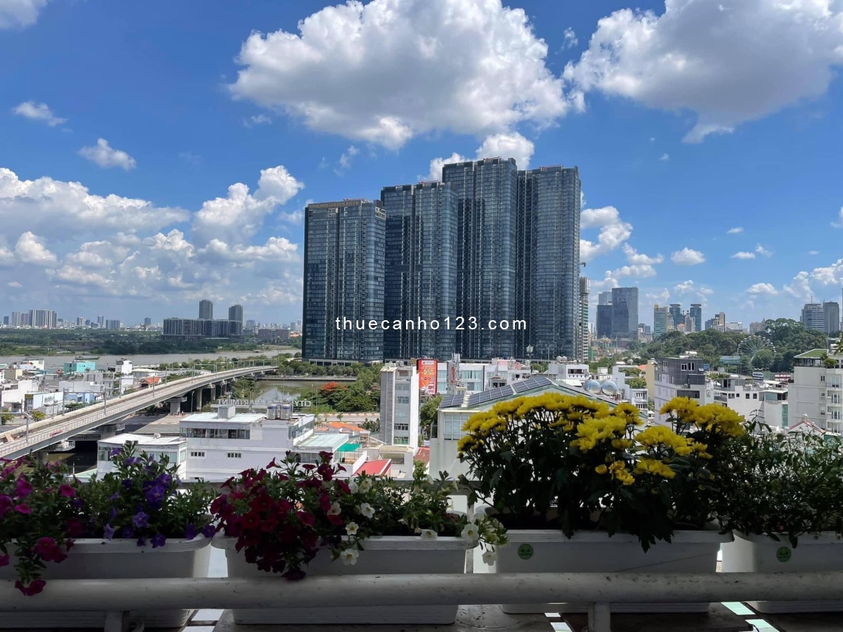 Căn góc Lô C, Chung cư 76 Ngô Tất Tố