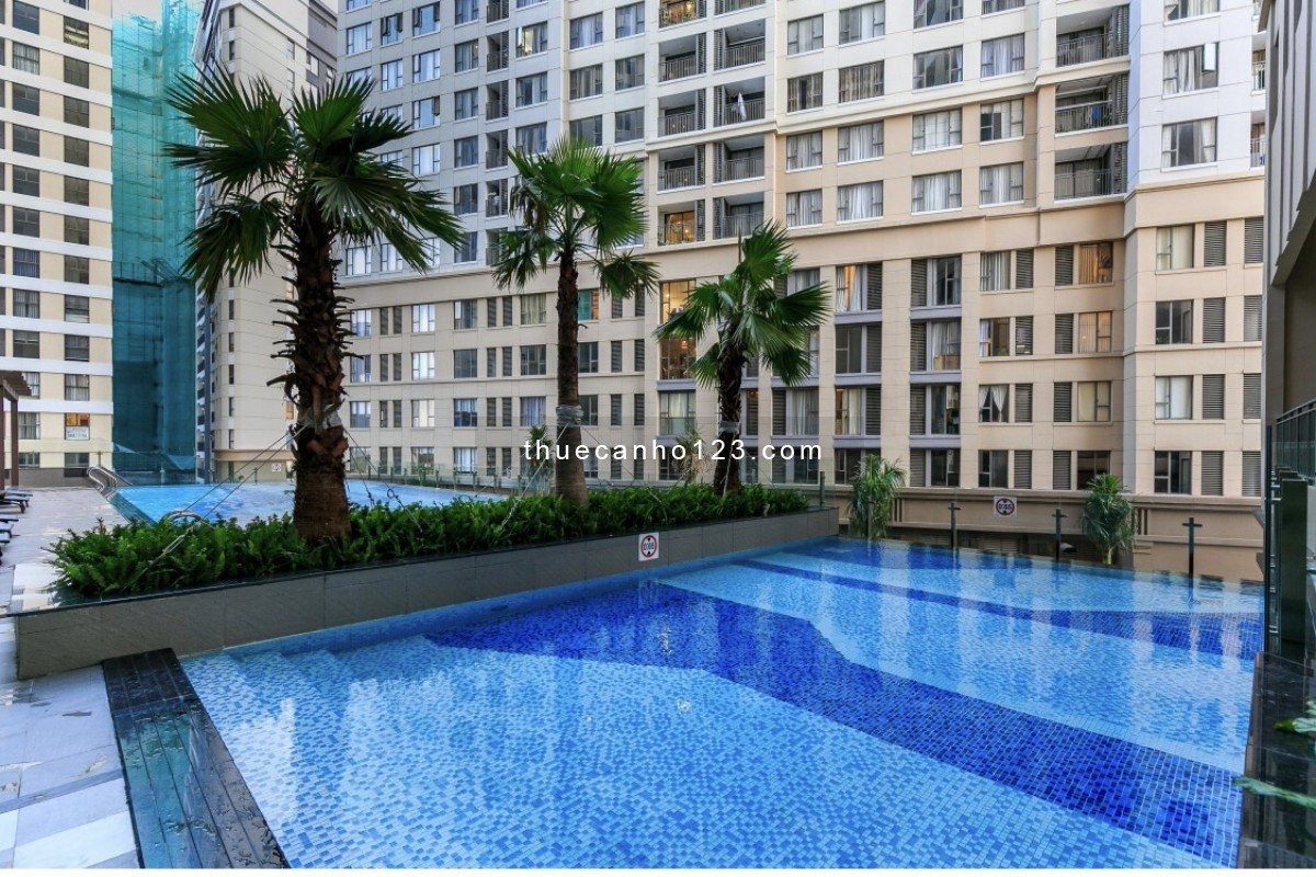Cho thuê căn hộ Saigon Royal quận 4, view tầm cao,