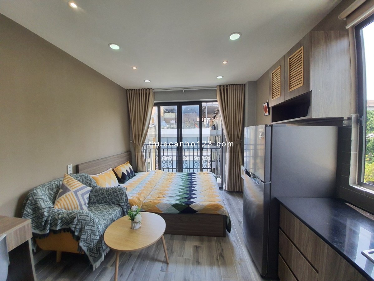 cho thuê căn hộ full nội thất bancol siêu đẹp, nằm ngay Điện Biên Phủ , trung tâm Bình Thạnh