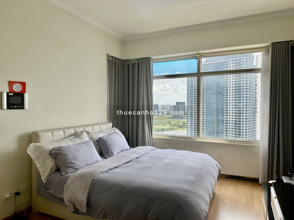 Cho thuê căn hộ Saigon Pearl, 2 phòng ngủ, lầu cao view sông tuyệt đẹp giá chỉ 18 triệu/tháng