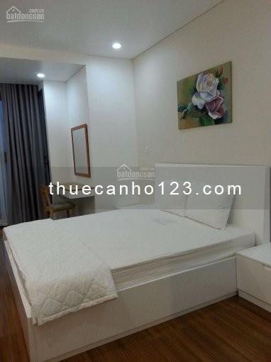 Cho thuê căn hộ chung cư Saigon Pearl, 3 phòng ngủ, lầu cao view đẹp giá 25 triệu/tháng
