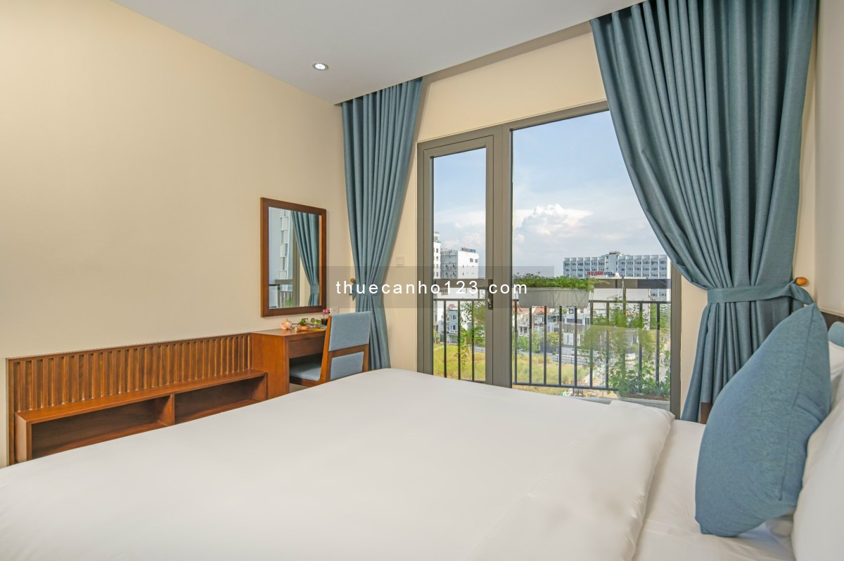 Cho thuê căn hộ 2 phòng ngủ 2wc view biển ngay Phạm Văn Đồng