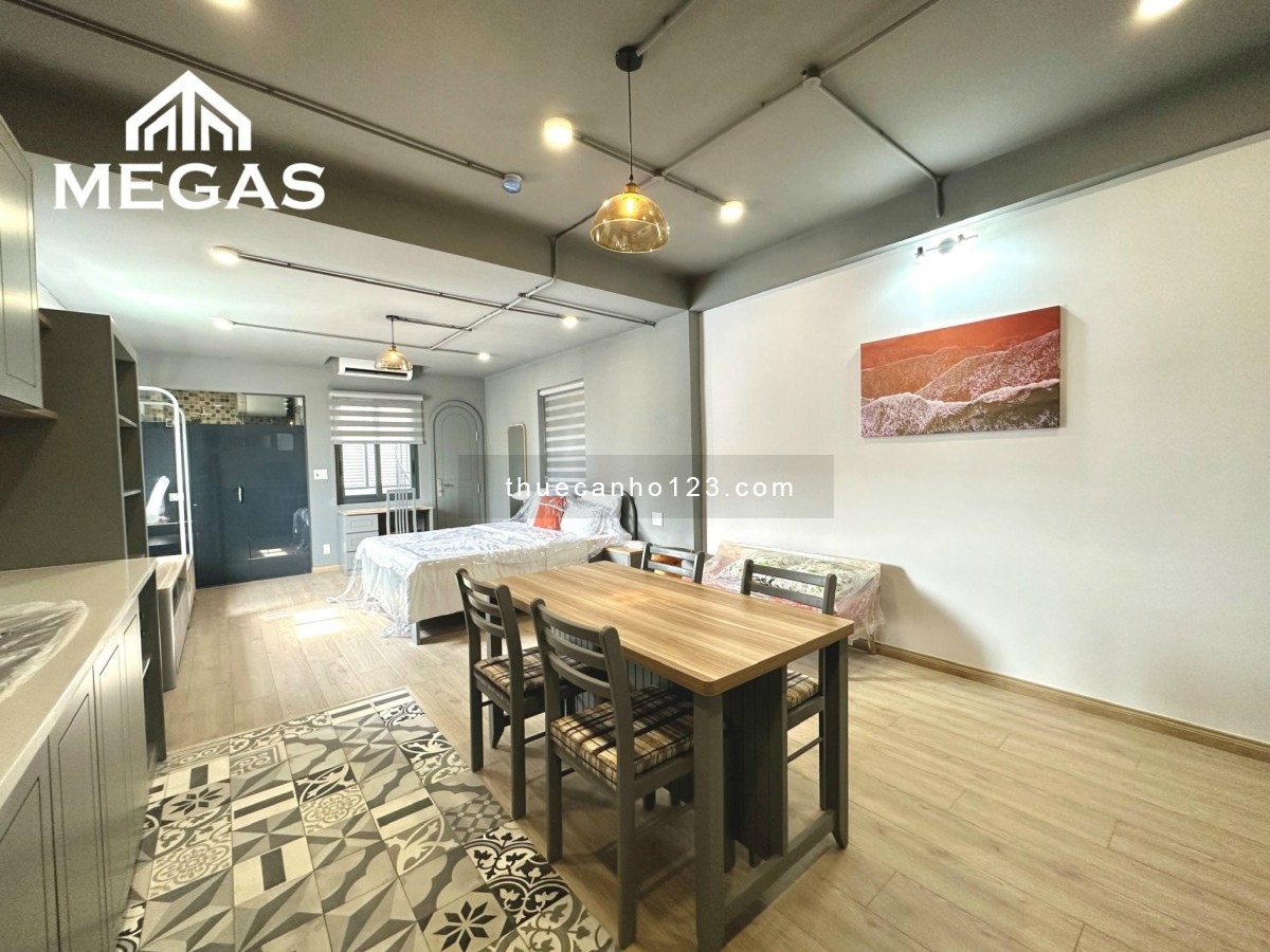 Căn Hộ Cao Cấp Full Nội Thất - Full Nội Thất Cao Cấp - Máy Giặt , Tivi Riêng - Ngay Cộng Hoà