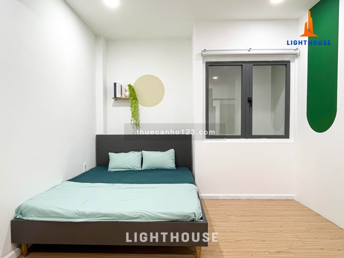 Cho thuê căn hộ 2 phòng ngủ ngay sân bay Tân Sơn Nhất, trên đường Yên Thế, Quận Tân Bình