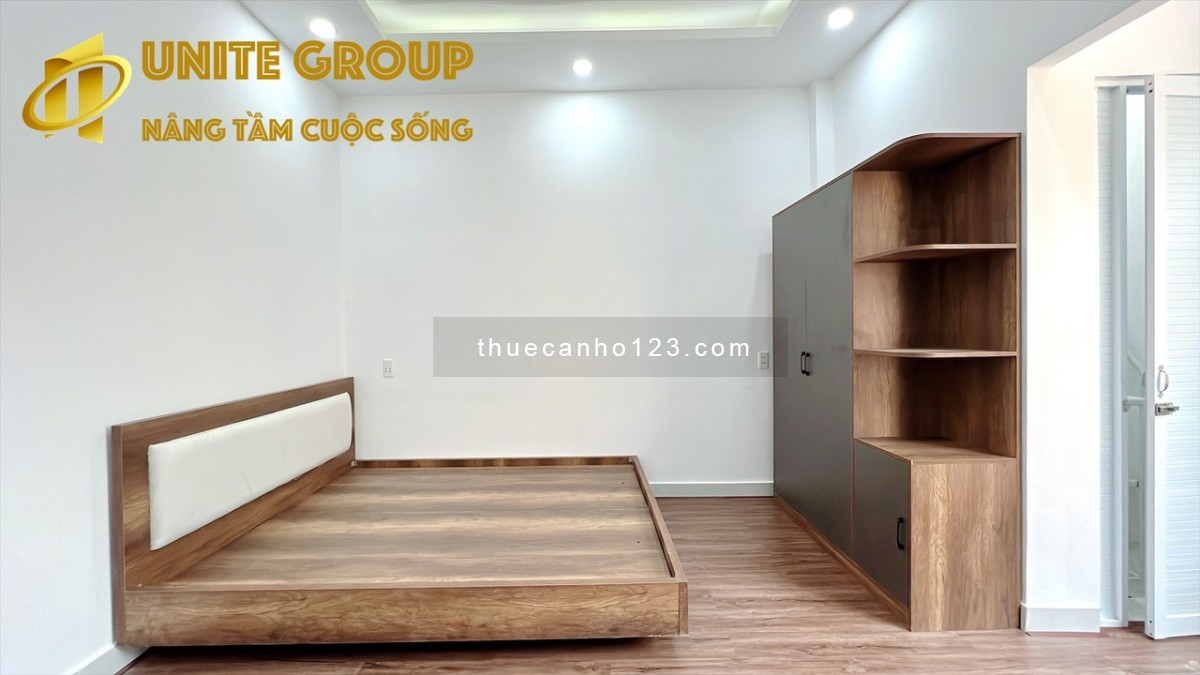 Khai trương căn hộ quận 1 nội thất siêu sang ban công thoáng mát