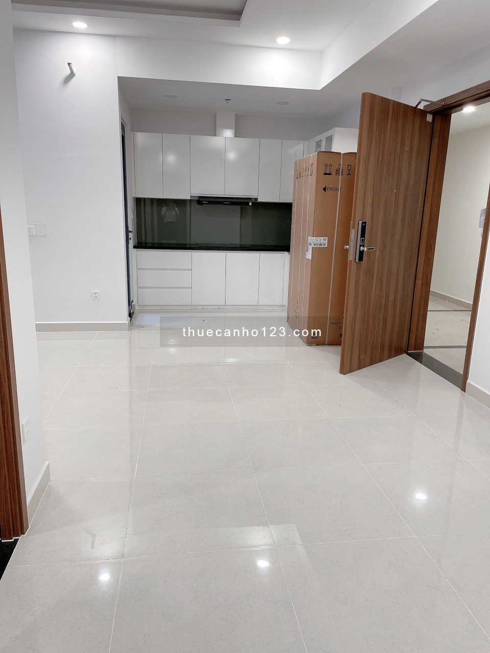 Cho thuê căn 2PN (2WC) diện tích 72m2.