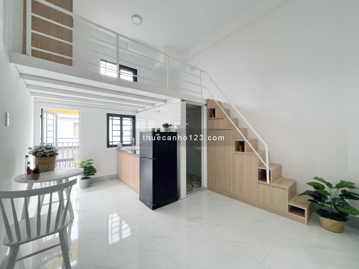 Duplex ban công Full nội thất gần đảo Kim Cương, Mai Chí Thọ, Bình Trưng Tây, Quận 2 mới xây gác 2M