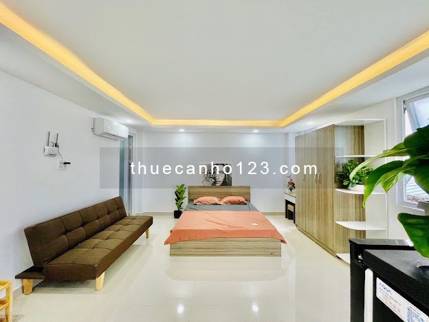 Cho thuê căn hộ full nội thất, bảo vệ, thang máy mới 100% ở ngay Phan Đăng Lưu, Chợ Bà Chiểu
