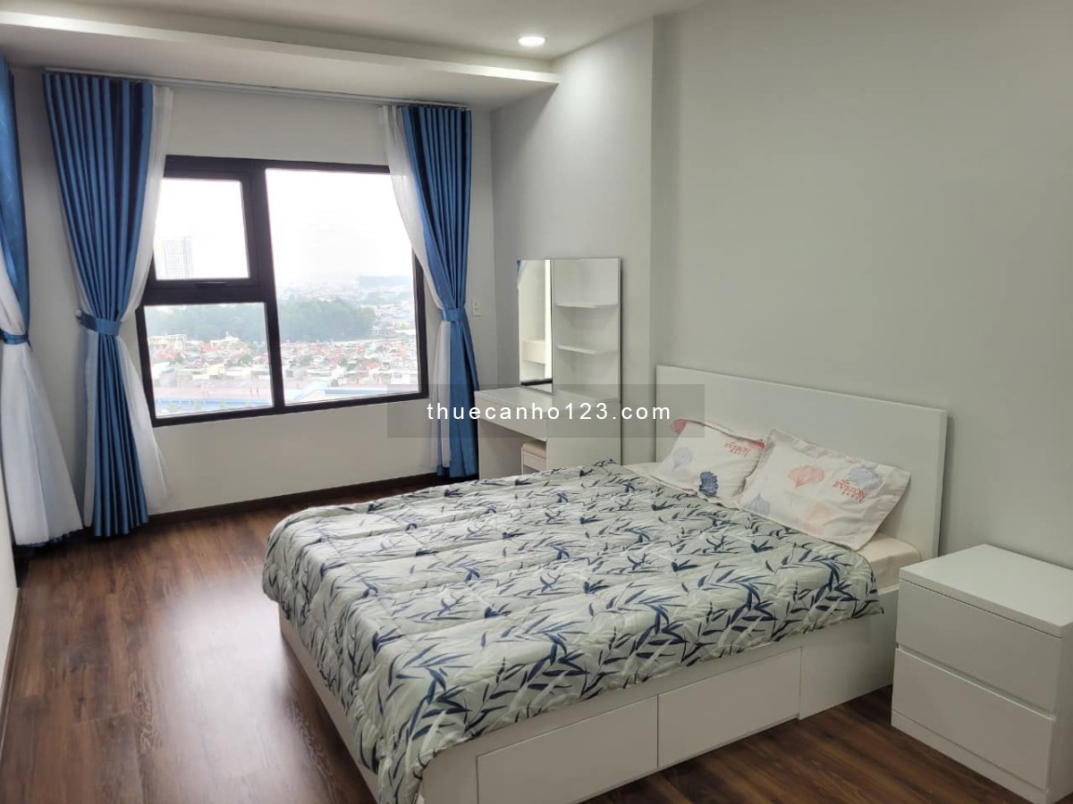 Charm City cho thuê căn hộ 3 phòng ngủ 95m3 có rèm 5tr5/tháng