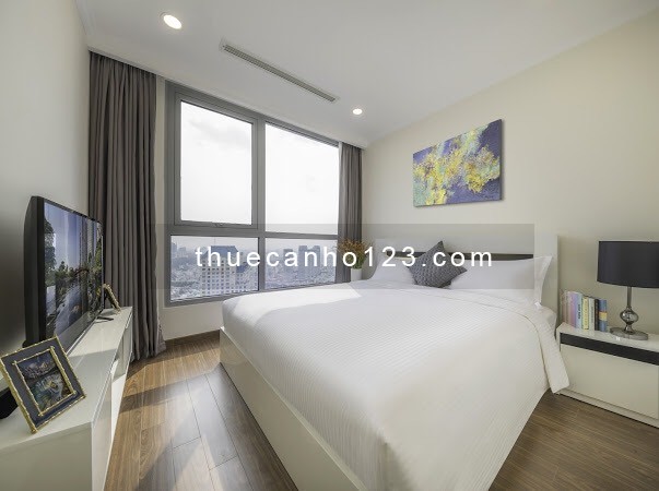 Cho thuê căn hộ 2PN Vinhomes Central Park 81m2 giá 17 triệu