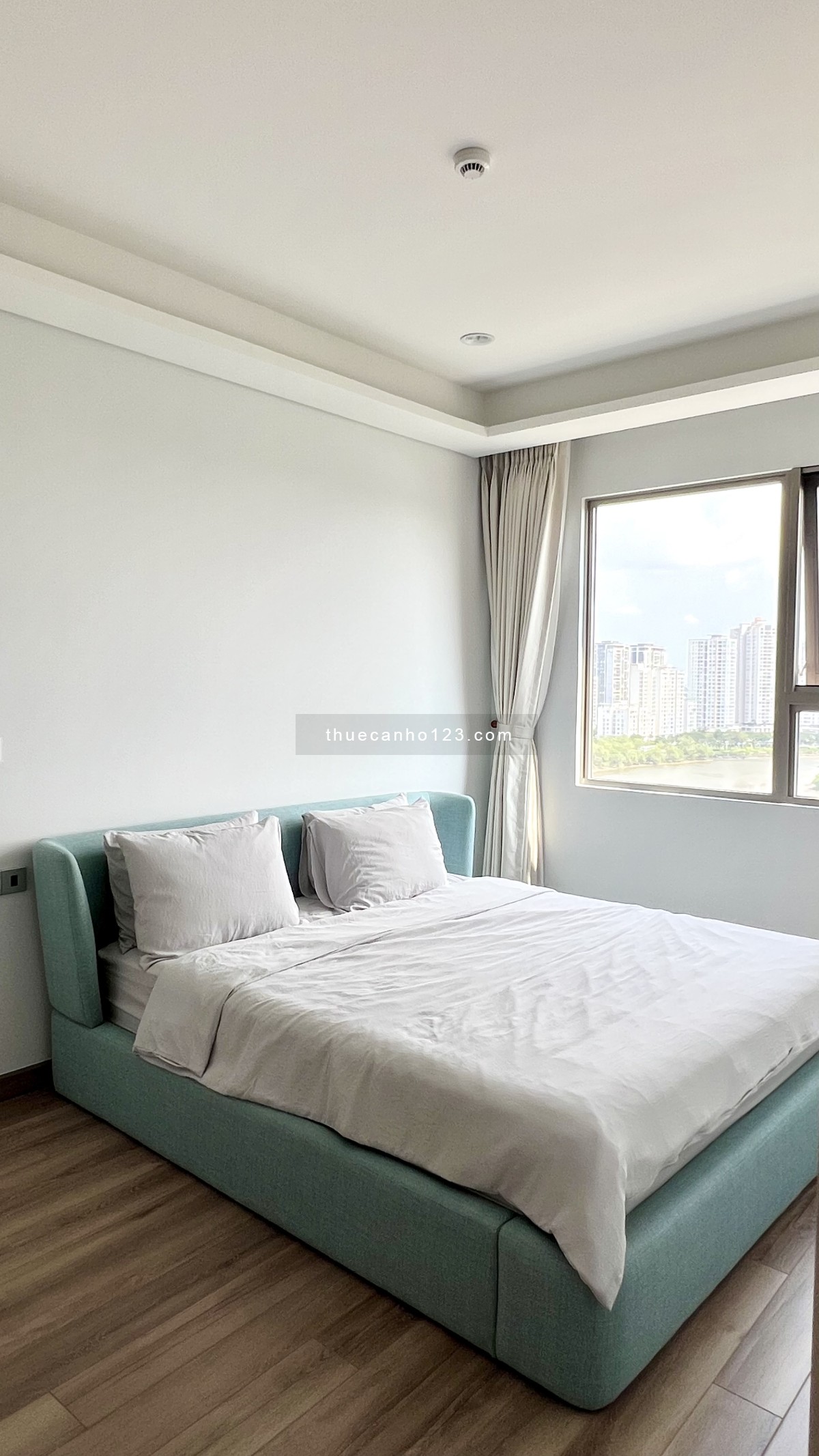 Horizon - cho thuê căn hộ view siêu đẹp FULL NT cao cấp 3 phòng ngủ 121.61m2 giá tốt