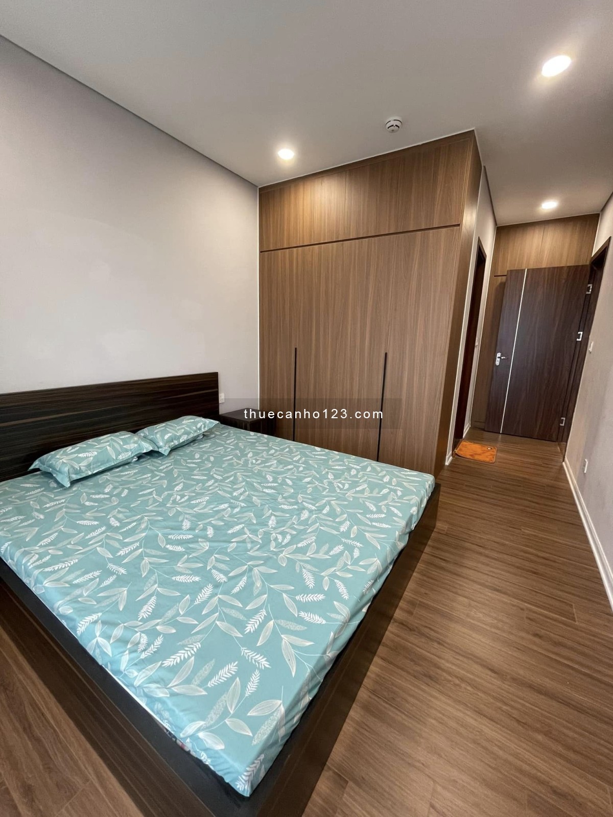 Cần cho thuê gấp căn hộ 3 phòng ngủ tại Bình Minh Garden Đức Giang, Long Biên.