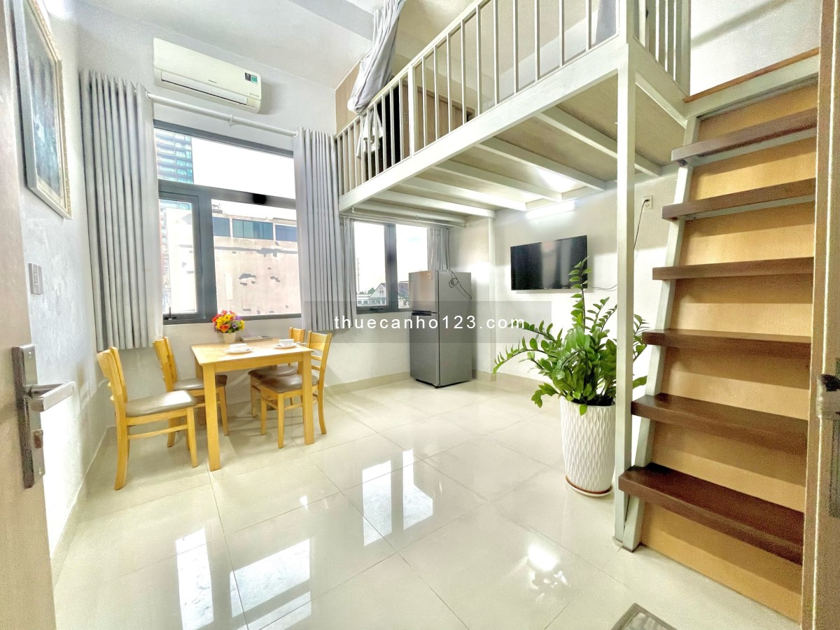 Căn hộ duplex ngay Ung Văn Khiêm, 30m2 có cửa sổ lớn