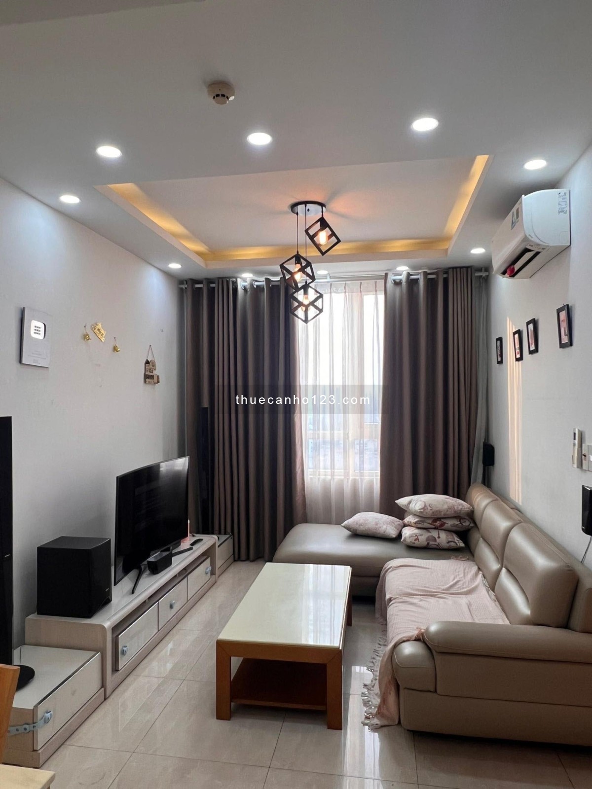 Cho thuê căn hộ 2PN CBD Premium Home, DT 63m2, FULL NT, giá 11tr