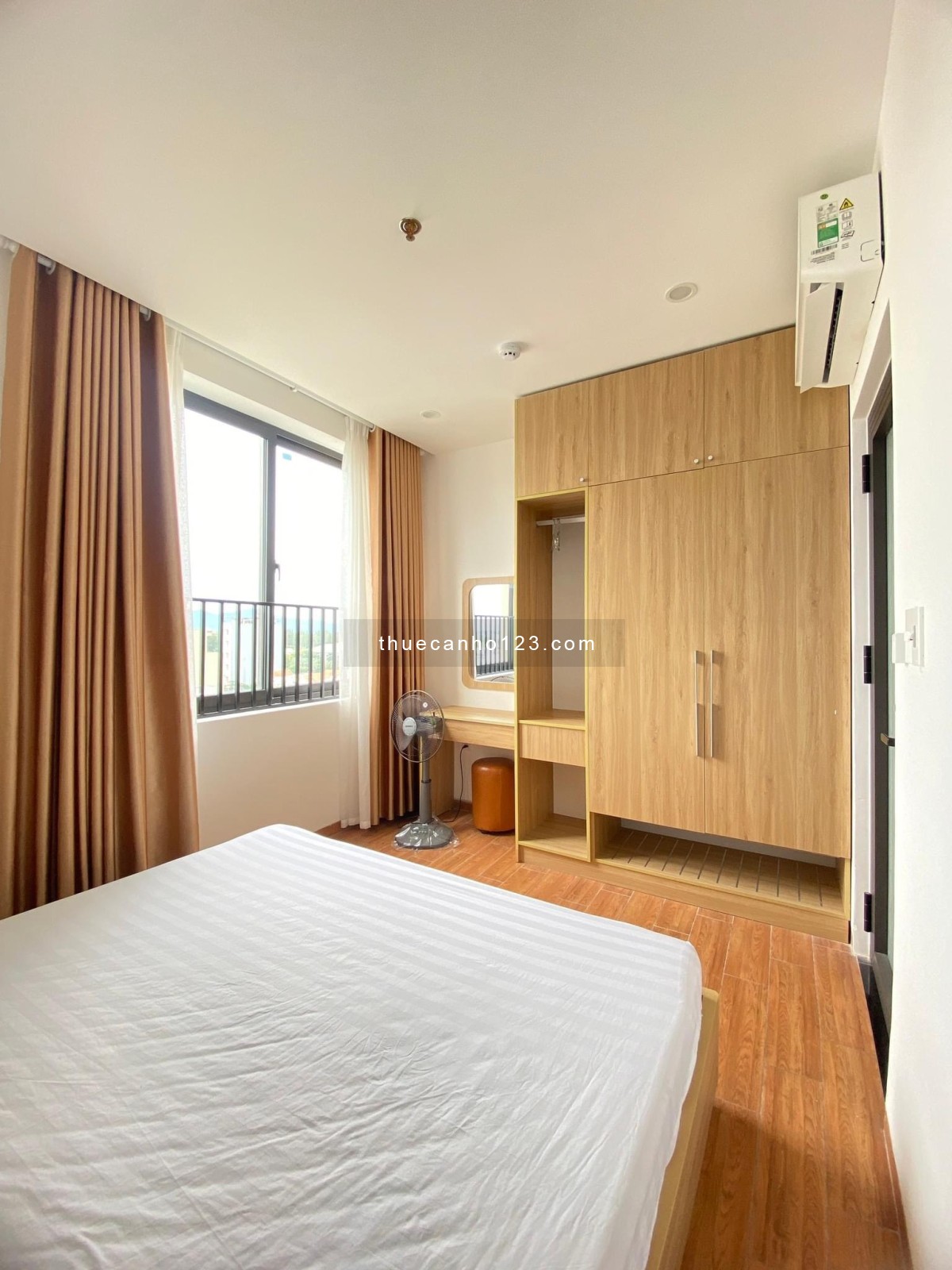 Cho thuê căn hộ rộng 45m2, 1 phòng ngủ ở Nguyễn Thần Hiến, Đà Nẵng