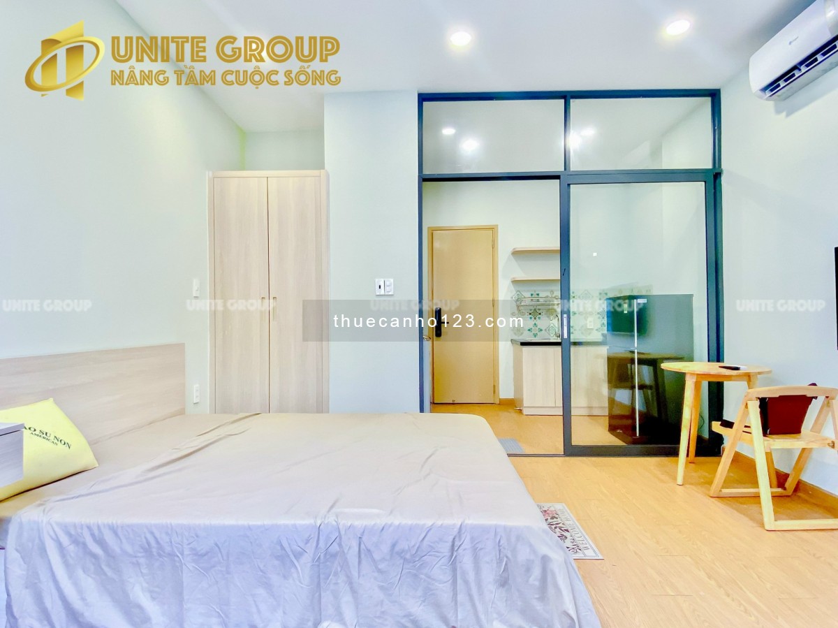 Cho thuê căn hộ dịch vụ 35m2, có ban công ở quận Phú Nhuận