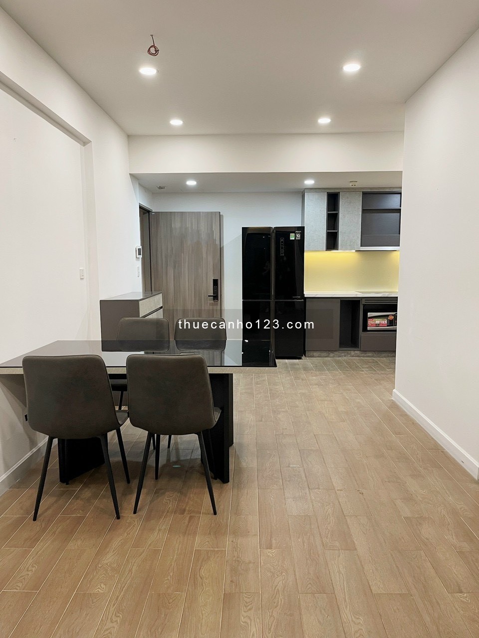 Cho thuê SAIGON SOUTH 75m2, 2PN, 2WC giá 14 triệu/tháng