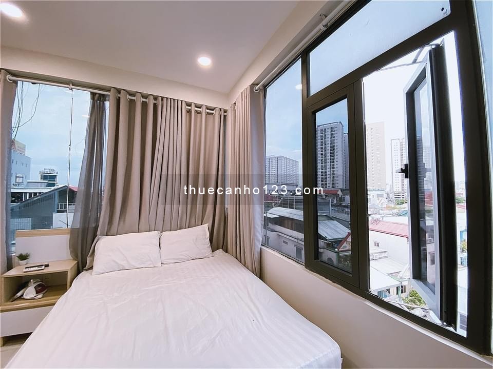 Căn hộ 1 phòng ngủ, có cửa sổ lớn, nằm trên đường Nguyễn Xí, Bình Thạnh, gần khu vực D1, D2, D3