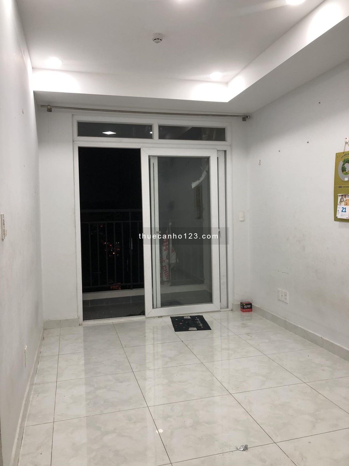 Cần cho thuê gấp căn hộ Felisa riverside Quận 8, Dt : 65 m2, 2PN, 2WC, Giá : 8 tr/th,