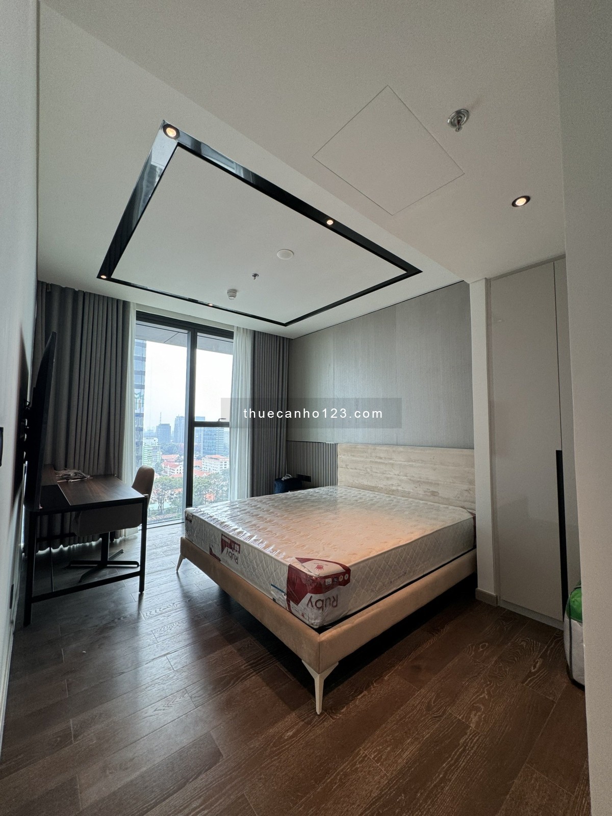 Thuê 1PN + 1 Grand Marina Saigon 88m2 đầy đủ nội thất 2000 đô bao phí