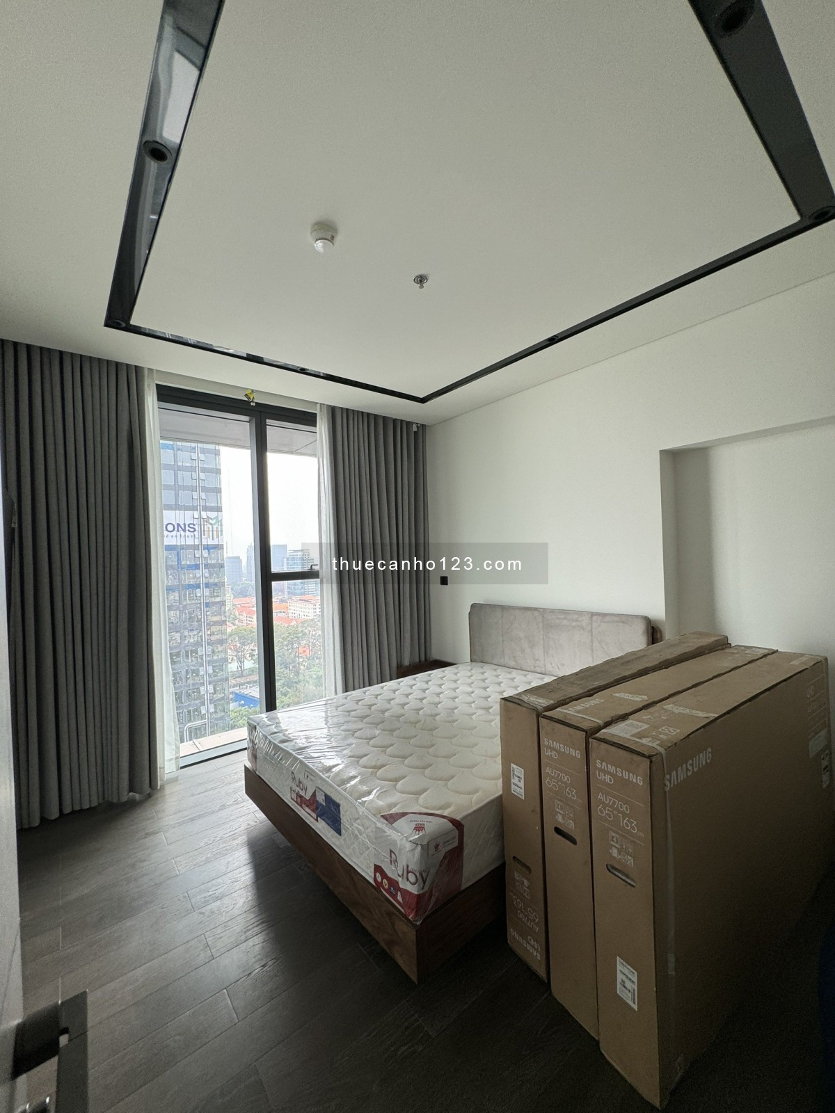 Thuê 1PN + 1 Grand Marina Saigon 88m2 đầy đủ nội thất 2000 đô bao phí