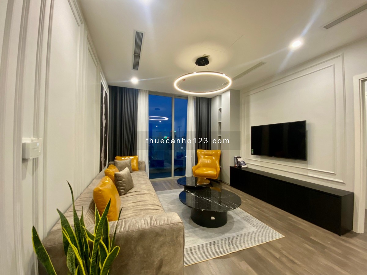 Chính chủ cho thuê Vinhomes Dcapital 85m 2 phòng ngủ full nội thất giá siêu rẻ chỉ 17 triệu/tháng