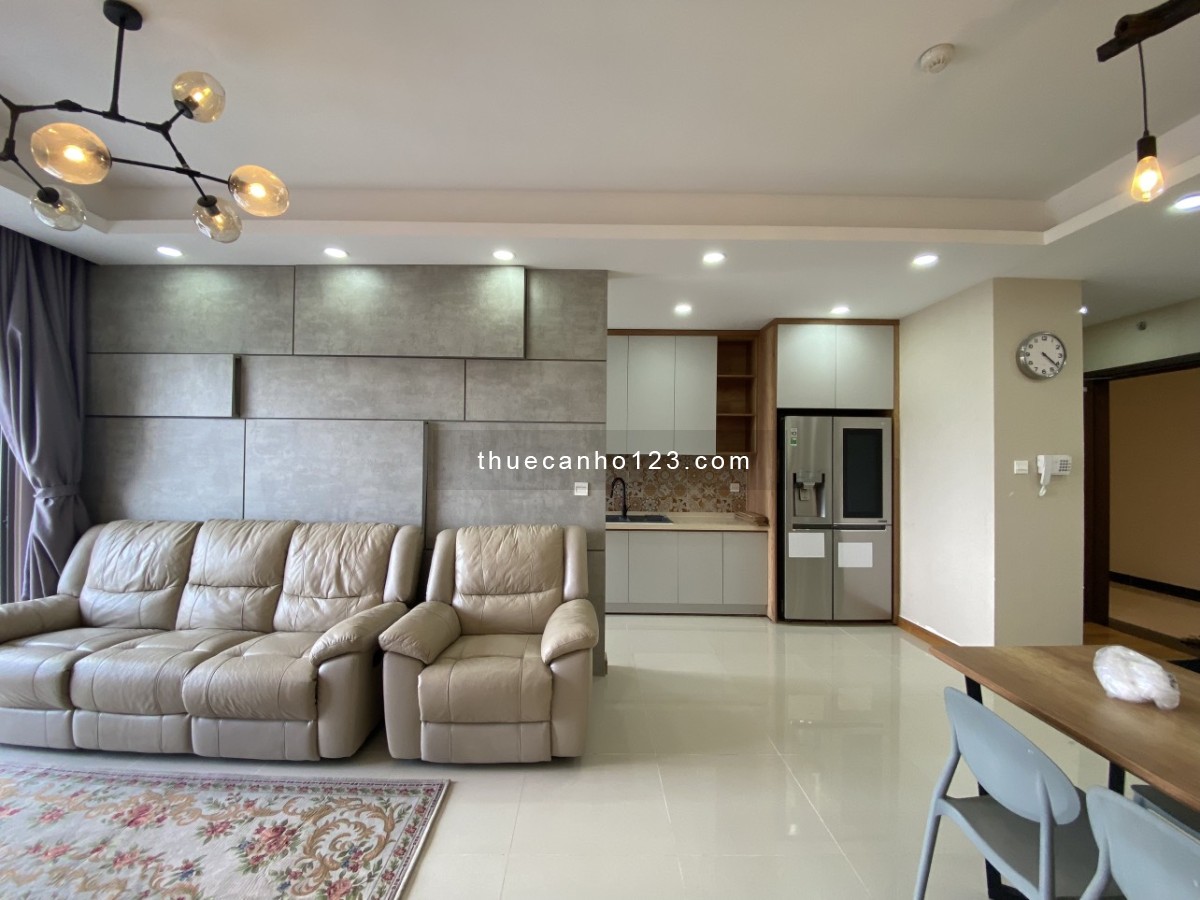 The Sun Avenue, Cho thuê căn hộ 3PN, Nội thất cao cấp, 109m2. View sông. Giá 23tr