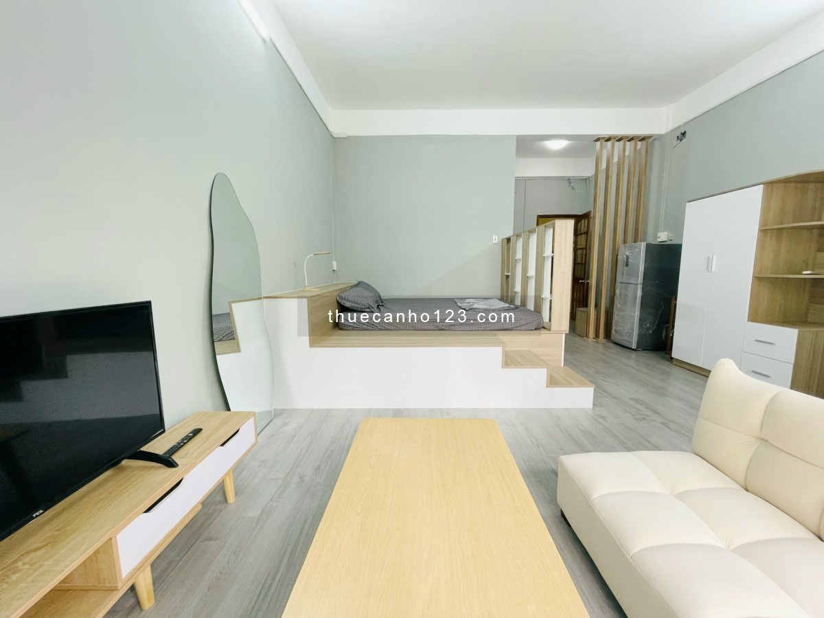 STUDIO 40m2 _ đường oto_ máy giặt riêng _ bancol _ QUẬN 1