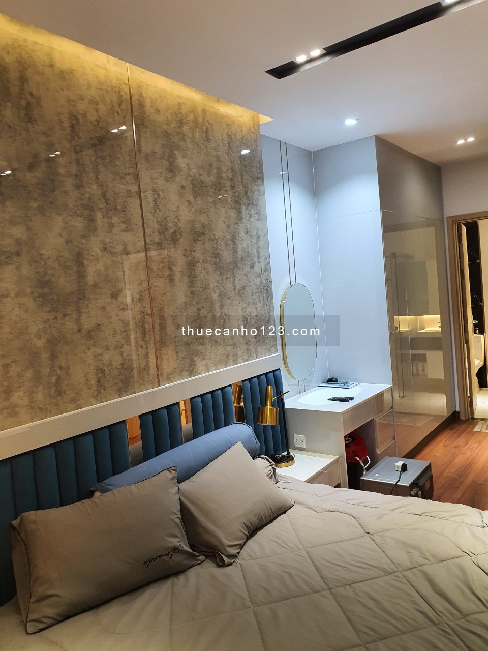 Cho Thuê 2PN, 2WC 76m2, Gía 18tr/tháng, Nhà Đẹp, View Thoáng, Nội Thất Đẹp Hotline : 0906233195