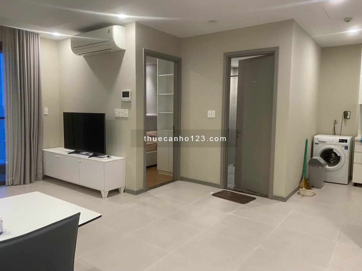 Chính chủ cho thuê căn hộ Cộng Hòa Garden 74m2, 2pn, 2wc, full NT đẹp, có bancon. Giá thật: 15 tr/th