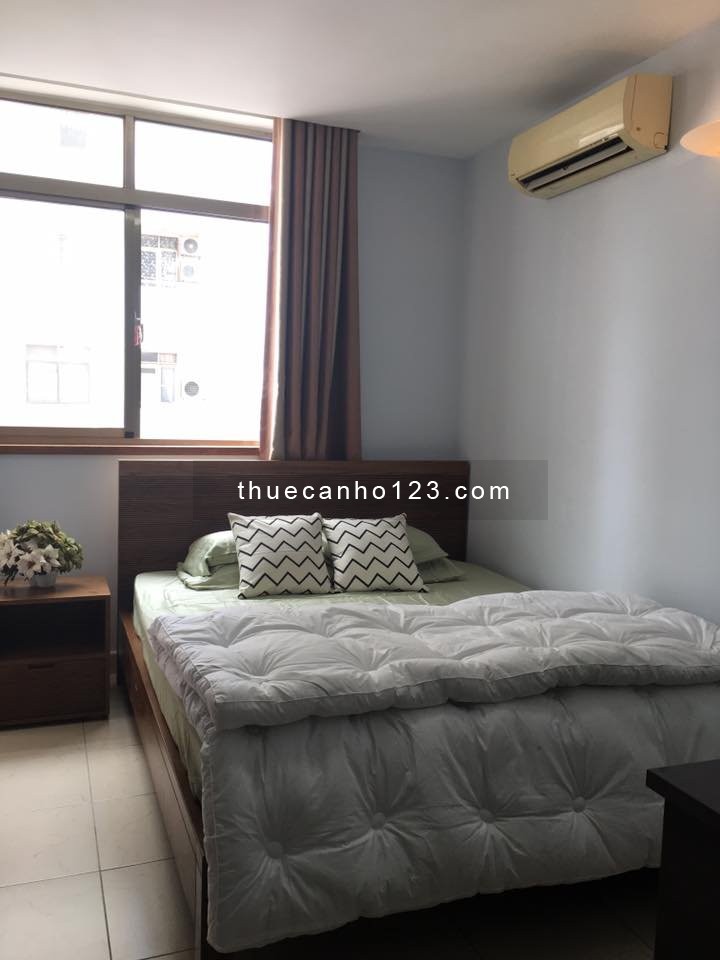 Cho thuê chung cư SaiGon Pearl - Bình Thạnh 63m2 2pn giá 13tr/tháng. Tầng cao view thoáng đón nắng