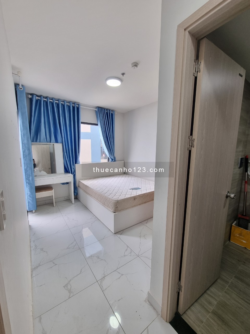 Cho thuê Căn Hộ Charm City 2PN 2WC 70m2 6TR gần FULL Nội Thất VIEW ĐẸP (3PN 95m2 RÈM 6TR)