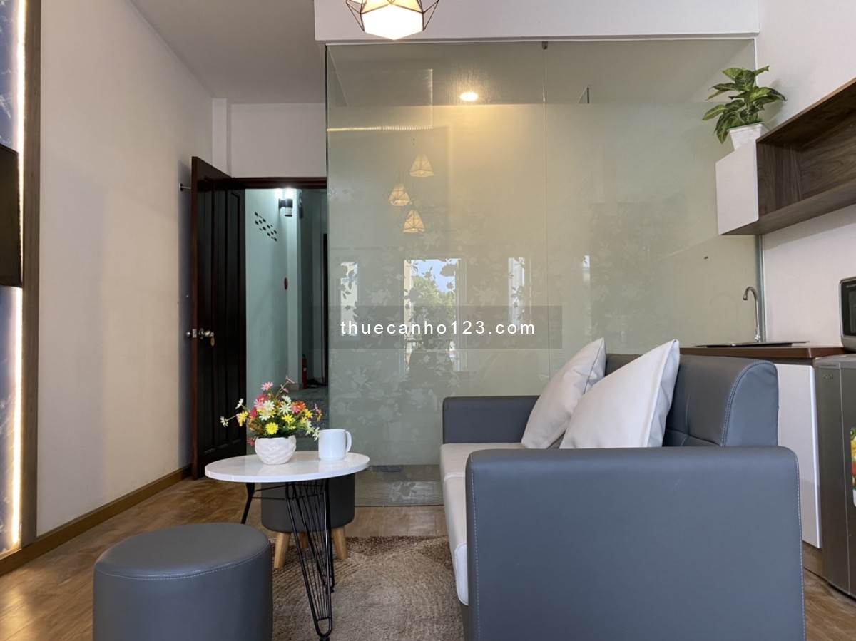 CHO THUÊ CĂN HỘ BAN CÔNG VIEW LANDMARK SIÊU ĐẸP HƠN 35M2 TẠI QUẬN 3