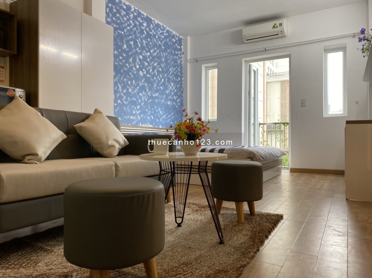 CHO THUÊ CĂN HỘ BAN CÔNG VIEW LANDMARK SIÊU ĐẸP HƠN 35M2 TẠI QUẬN 3