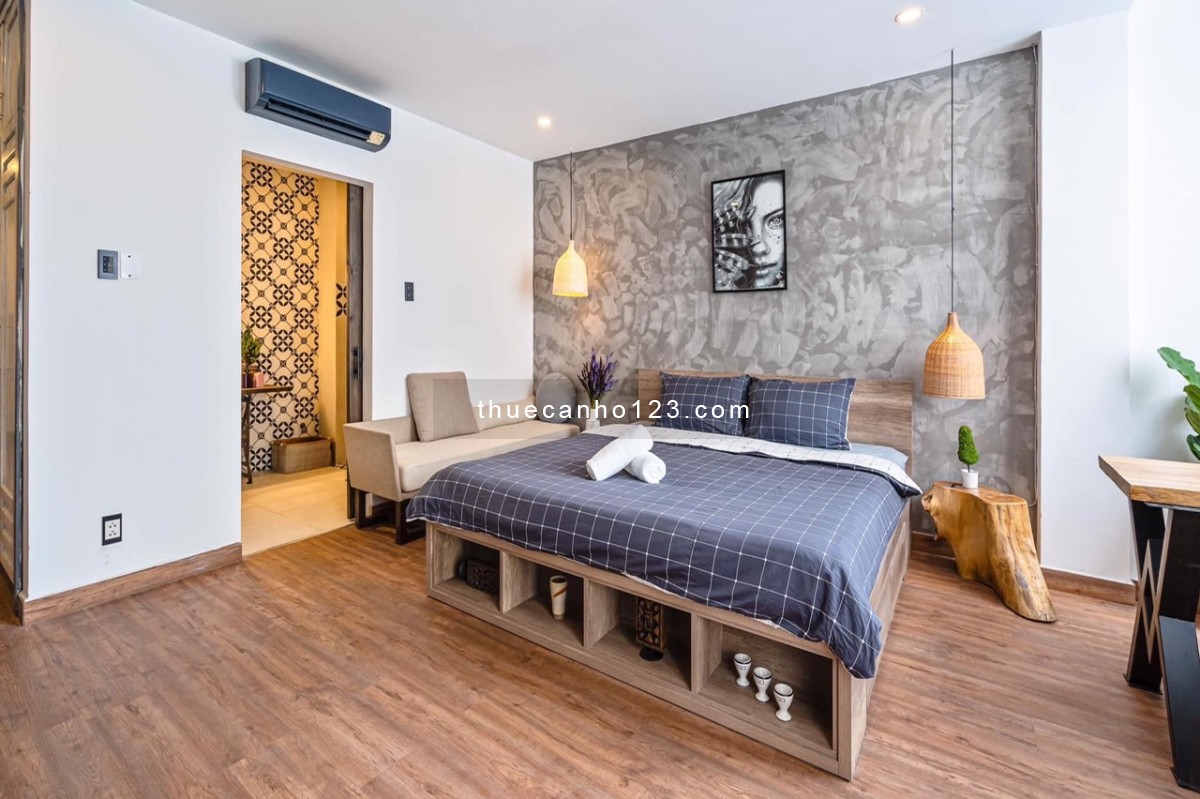 Cho thuê căn hộ có bancong và vệ sinh căn hộ hàng tuần tại Quận 1Địa chỉ: Nguyễn Văn Thủ