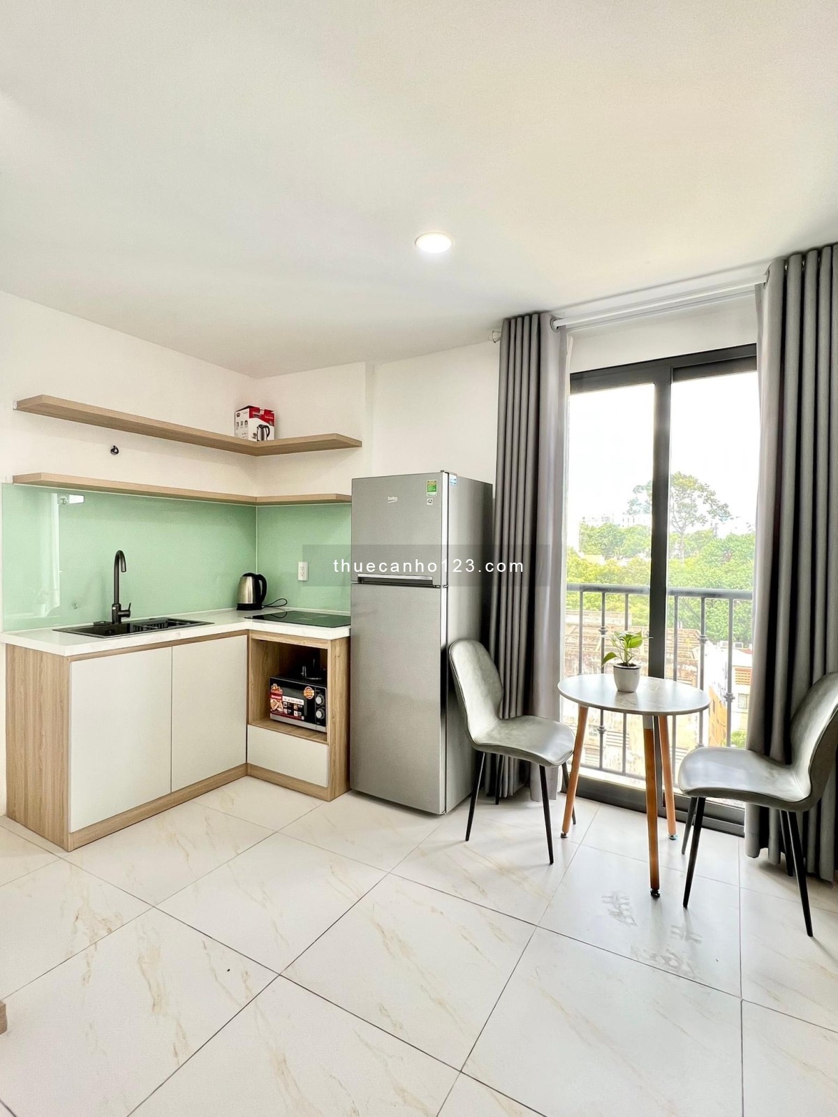 Cho thuê căn hộ Full NT cao cấp tiện nghi quận 3 gần chợ Tân Định công viên Lê Văn Tám