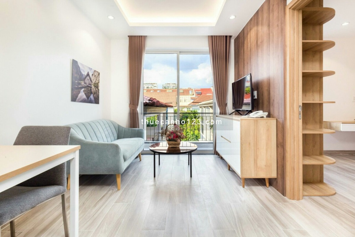 Cho thuê căn hộ 1PN 1PK ban công giá giảm ngay 500k/ tháng cho hợp đồng 6-12 tháng ngay trung tâm Q7