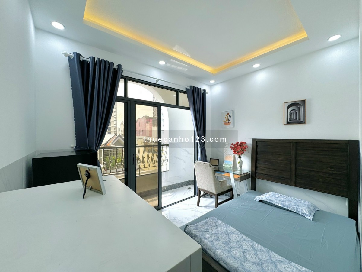 Cho thuê căn hộ studio có bancong thoáng đãng rộng rãi tại Quận 3