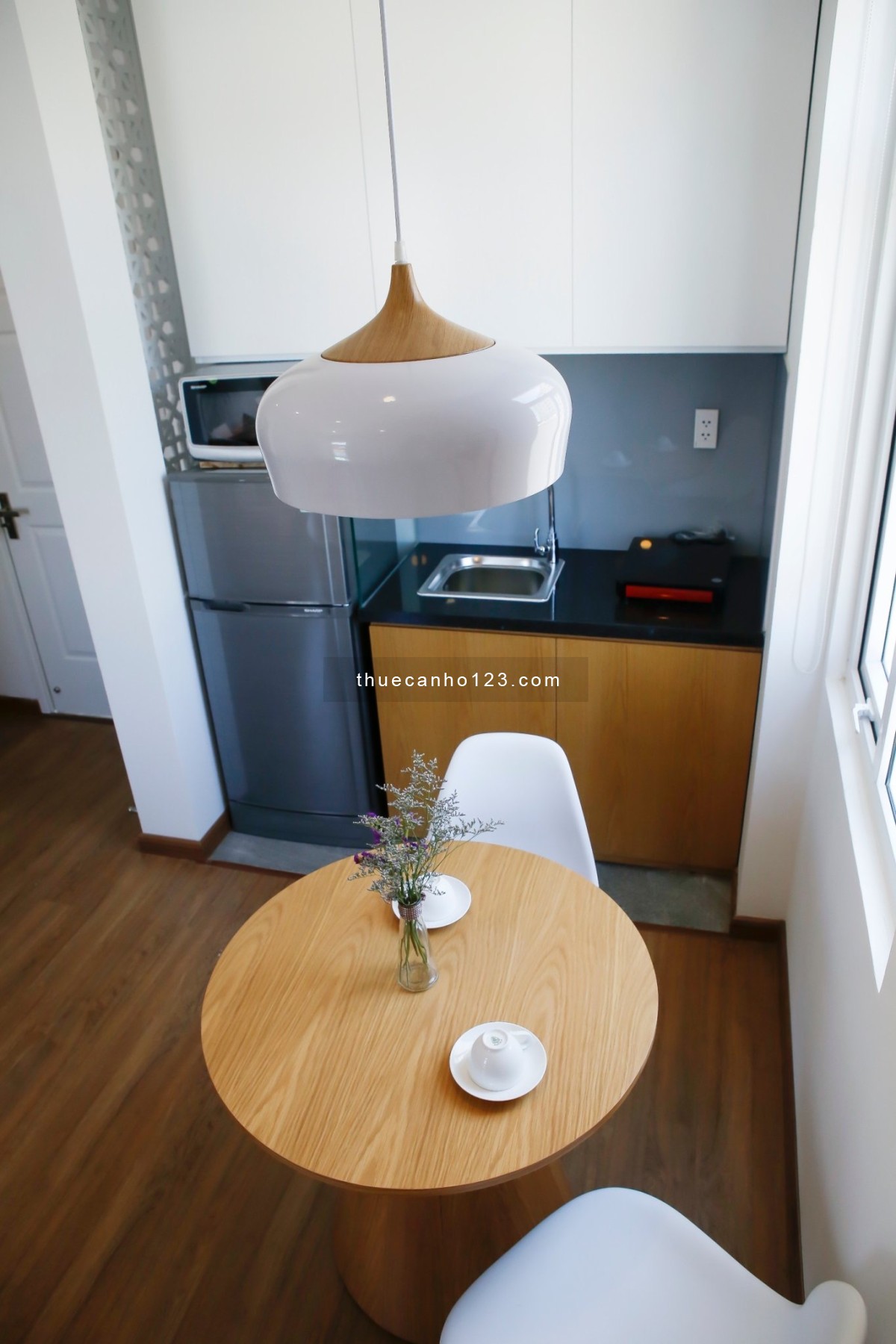 Căn 1 PHÒNG NGỦ cực rộng rãi thoải mái có tivi tại Quận 1

Địa chỉ: Nguyễn Trãi