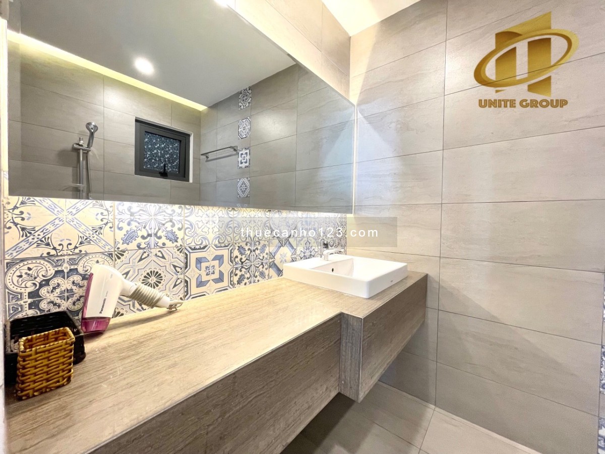 CH STUDIO EVERICH rèm ngăn PN Phú Thuận Q7 view sông ,liền kề PMH