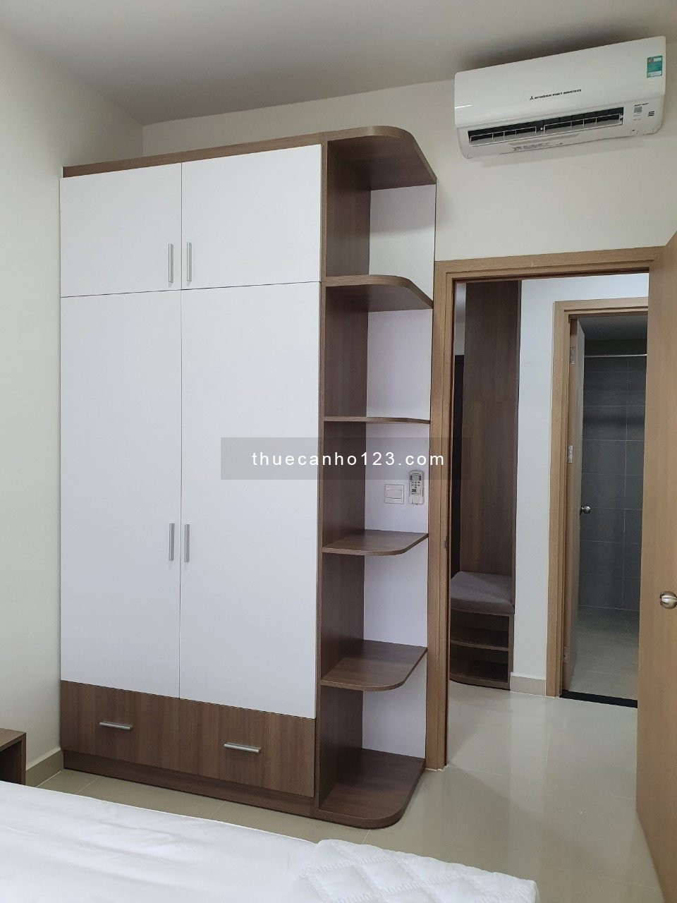 Căn Hộ 2PN, 2WC Nội Thất Cao Cấp, View Quận 1, Gía 20Tr/Tháng Hotline 0906233195