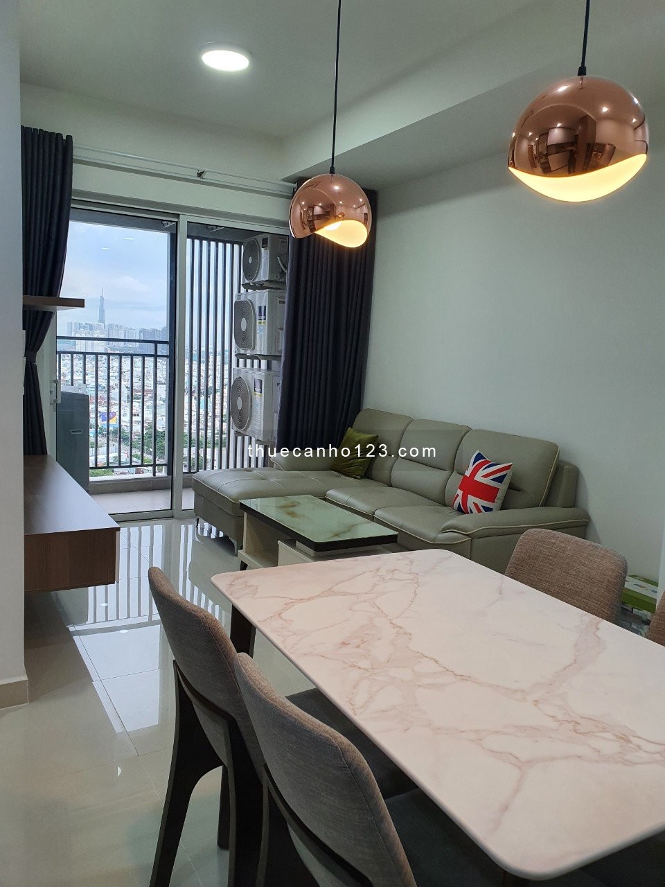 Căn Hộ 2PN, 2WC Nội Thất Cao Cấp, View Quận 1, Gía 20Tr/Tháng Hotline 0906233195